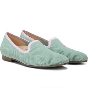 NWT VIONIC Willa Women Slip On Flats Size:6